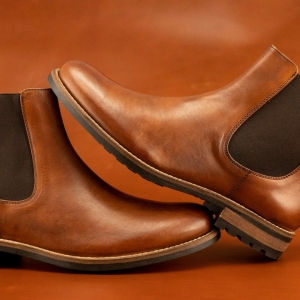 the-best-chelsea-boots-for-men-2930x2198-c-center.jpeg